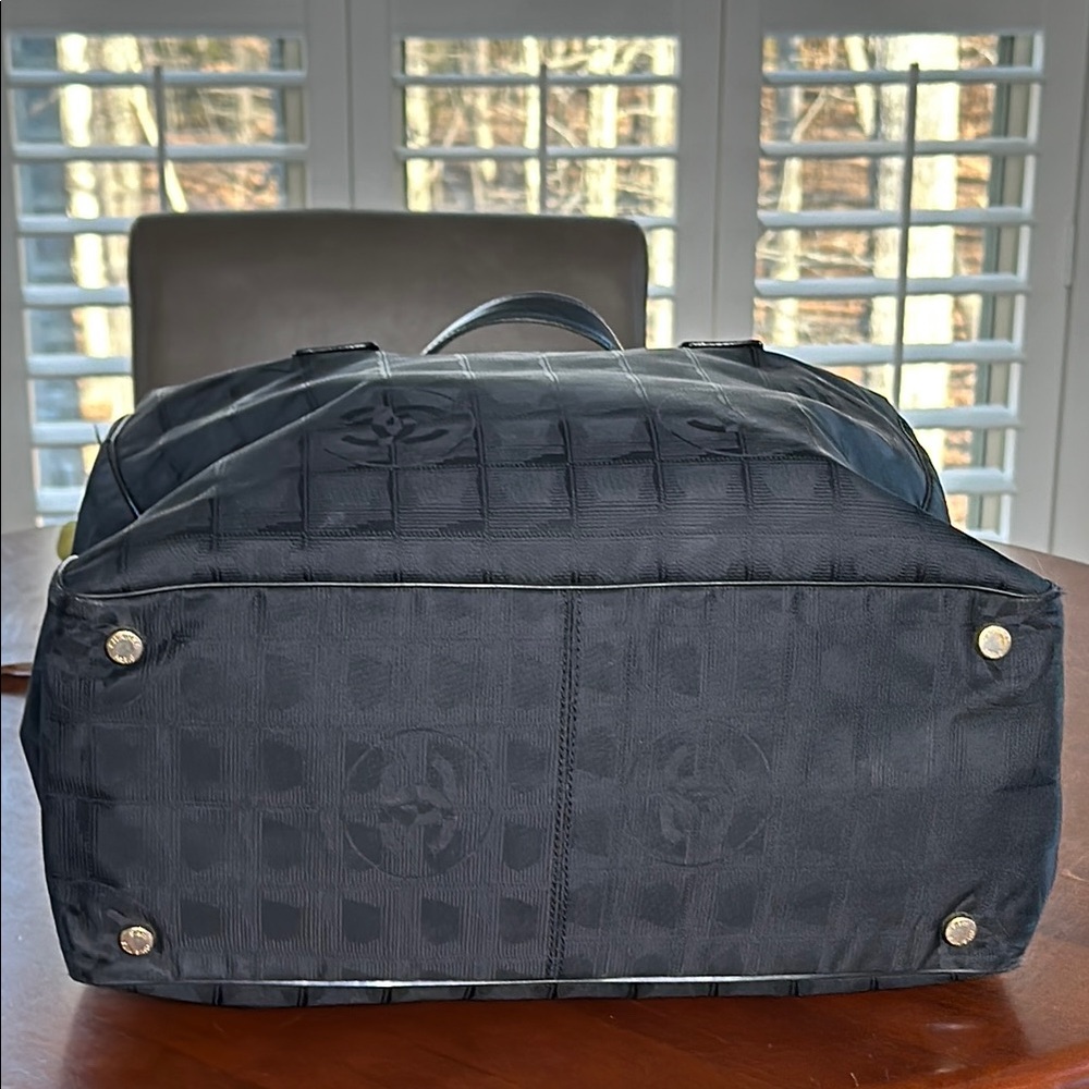 Chanel Black Tote Bag - Picture 3 of 10